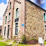 Hébergement de vacances L'ancienne école D'erpigny Érezée