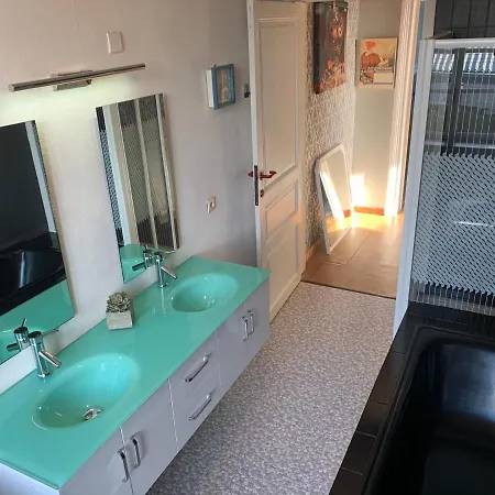 L'ancienne Ecole D'erpigny 度假居