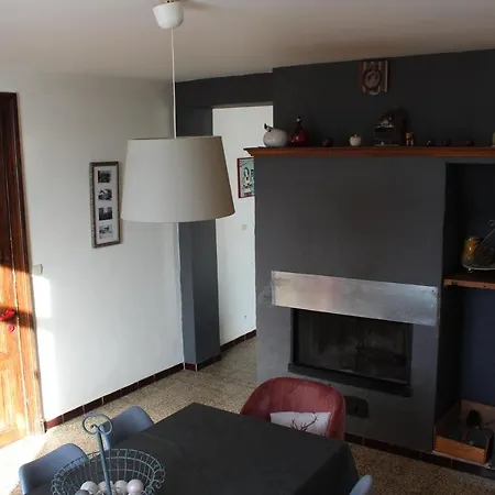 L'ancienne Ecole D'erpigny 度假居 Érezée