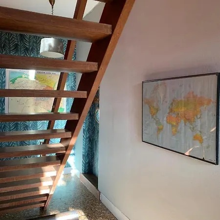 度假居 L'ancienne Ecole D'erpigny