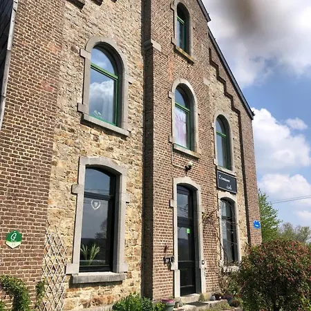 度假居 L'ancienne Ecole D'erpigny Érezée