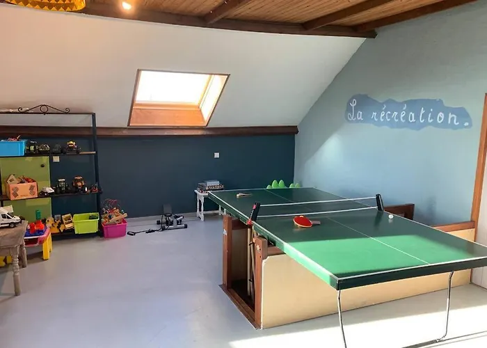 L'ancienne école D'erpigny * Érezée