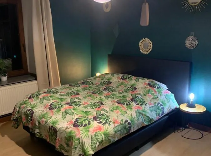 Hébergement de vacances L'ancienne école D'erpigny Érezée